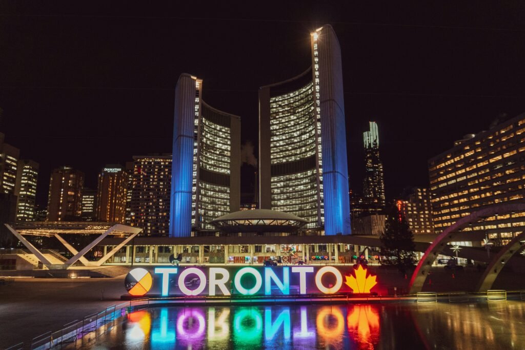 monthly expenses in toronto